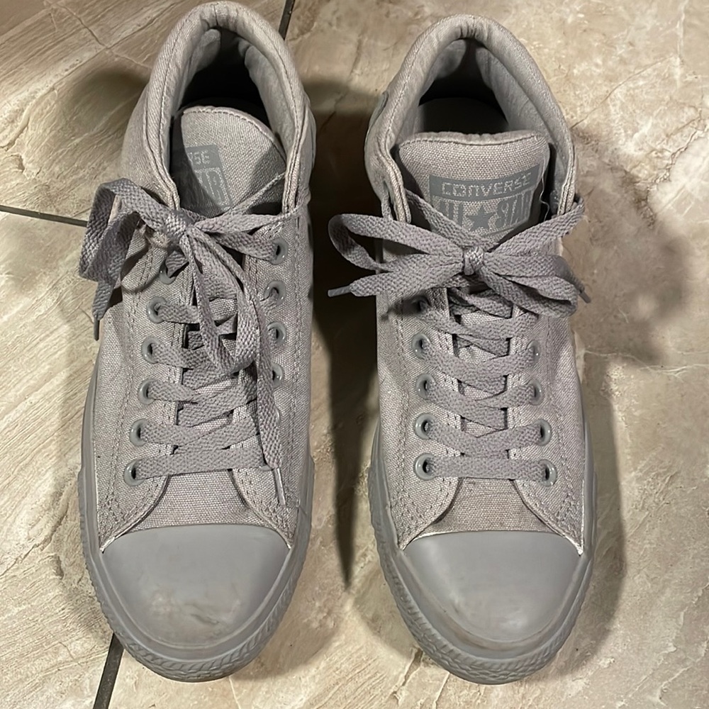 All Star Converse Gray High Tops